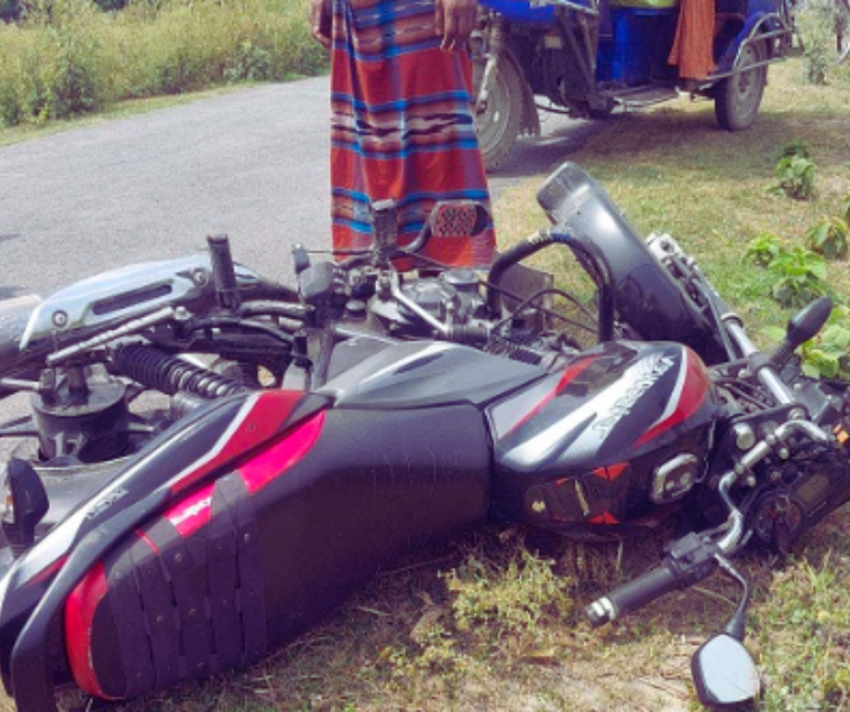 ফেনীতে বাজারে যাওয়ার পথে মোটরসাইকেলের ধাক্কায় বৃদ্ধ নিহত